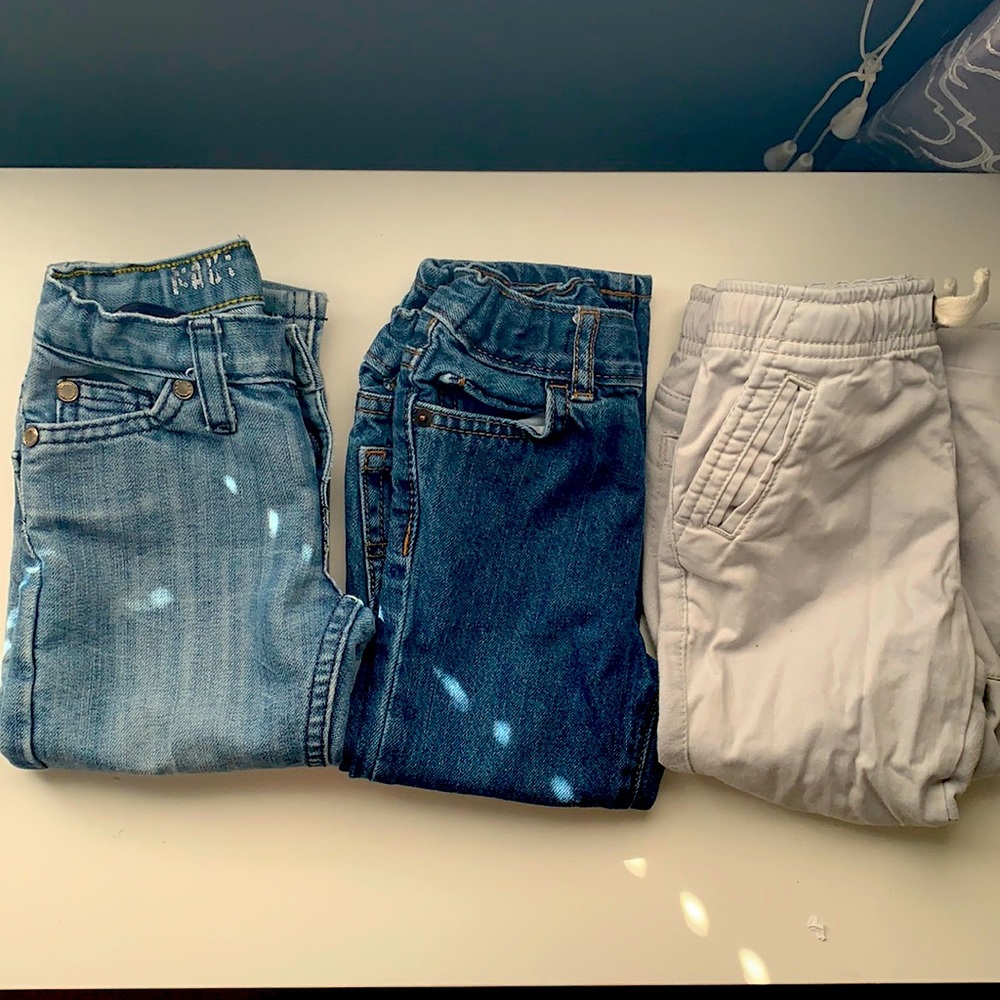 Boys 2T/3T jeans/joggers